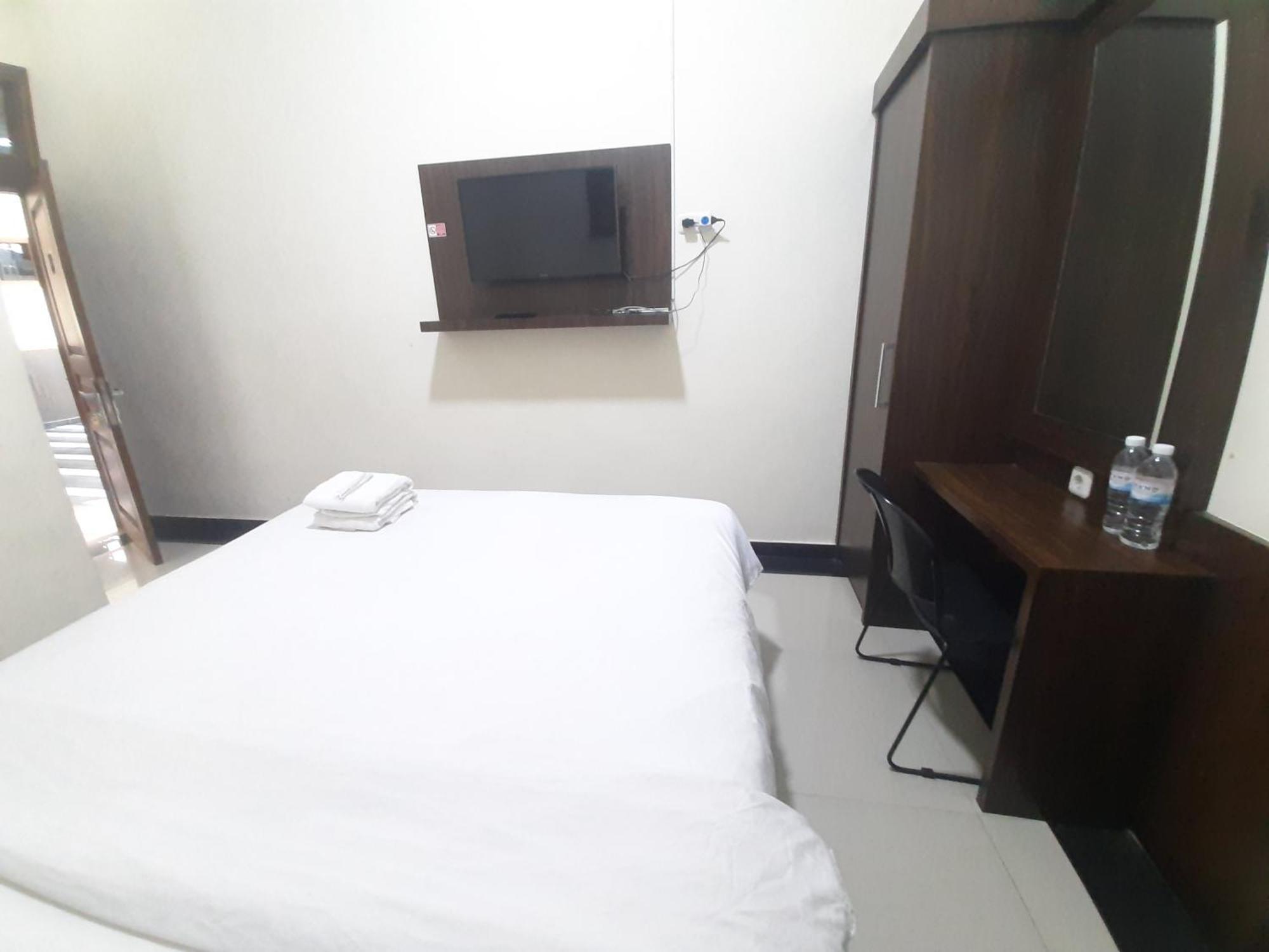 Urbanview Alfiya Hotel Lampung Бандар-Лампунг Экстерьер фото
