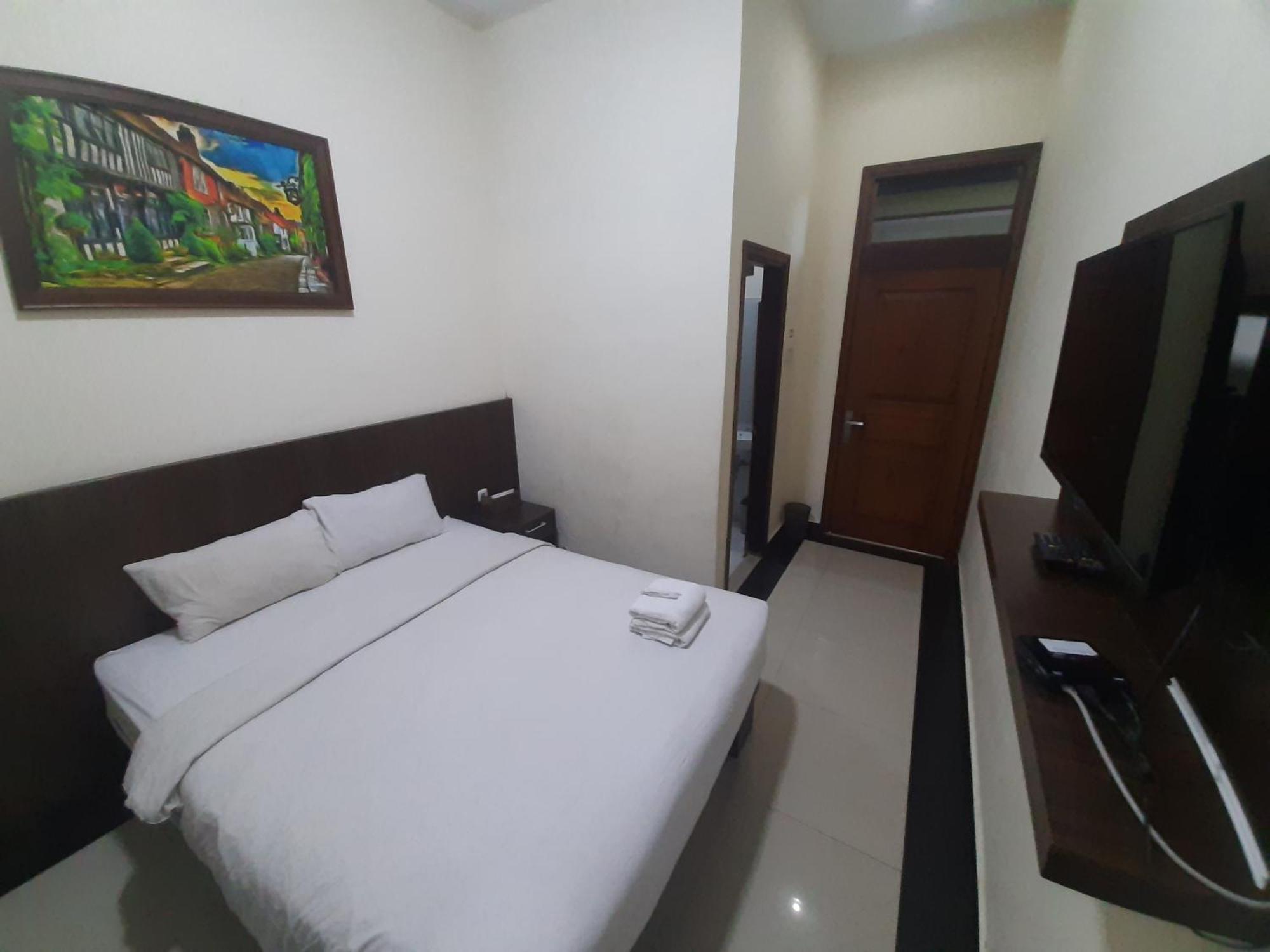 Urbanview Alfiya Hotel Lampung Бандар-Лампунг Экстерьер фото